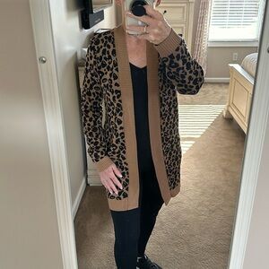Nine West Leopard patterned lightweight long open front cardigan